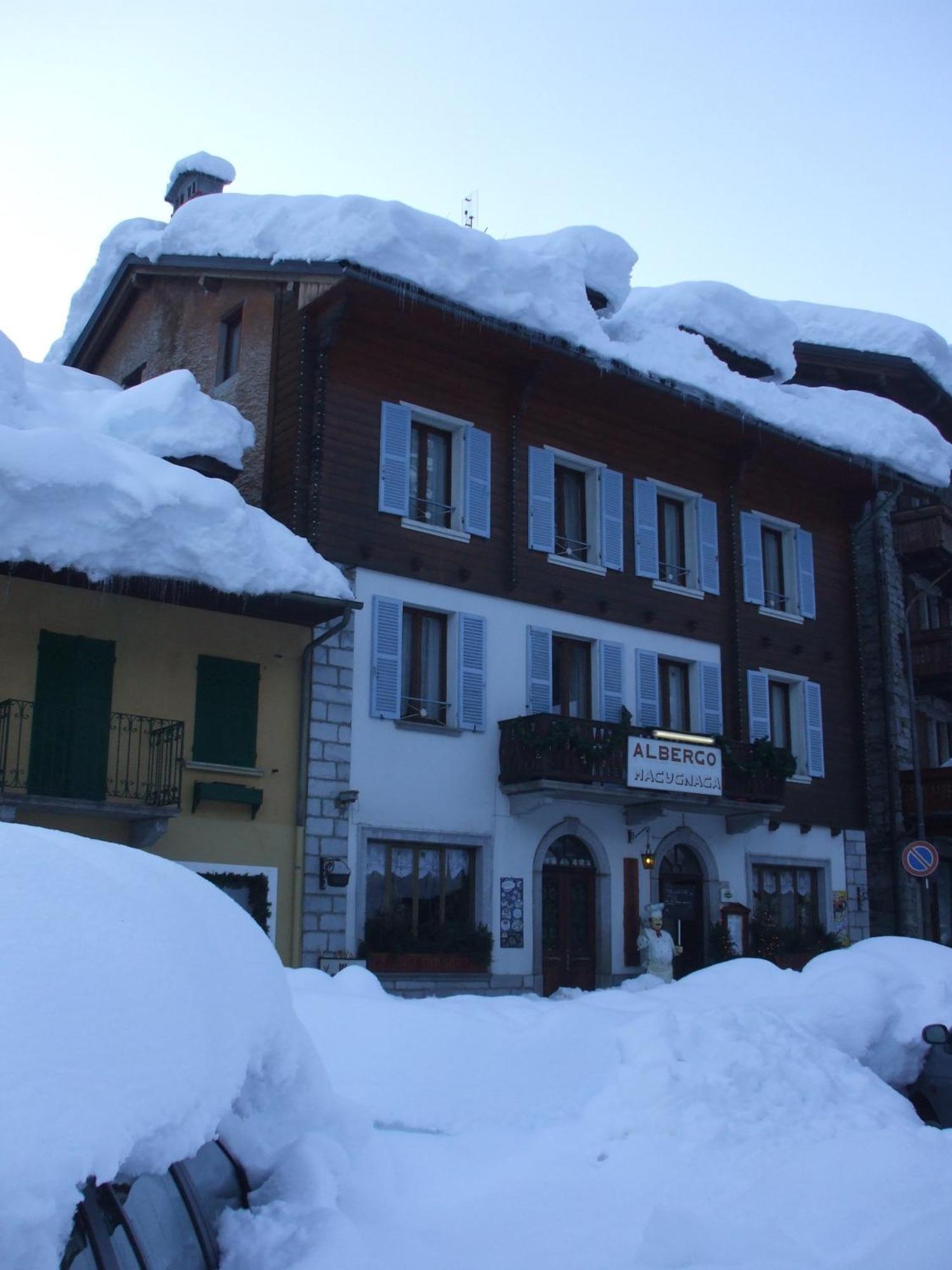 Albergo Ristorante 마쿠냐가 외부 사진